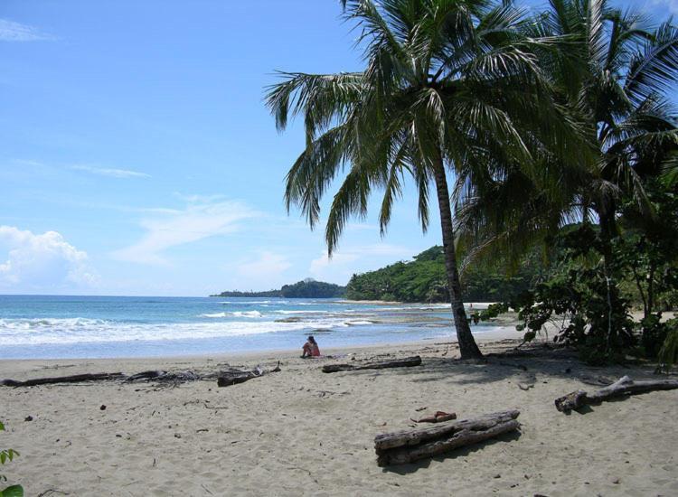 Sunrise Beach Hotel Puerto Viejo de Talamanca Luaran gambar